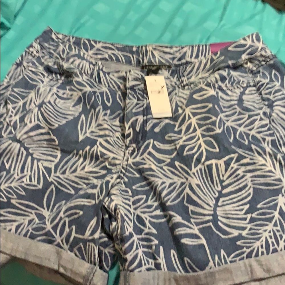 NWT Lane Bryant floral weekend shorts
